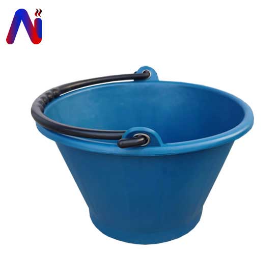 ถังปูนเล็ก สีฟ้า กระป๋องปูน คุปูน ใช้สำหรับหิ้วปูนในงานก่อสร้าง